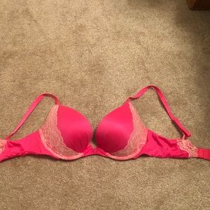 VS Push-up bra